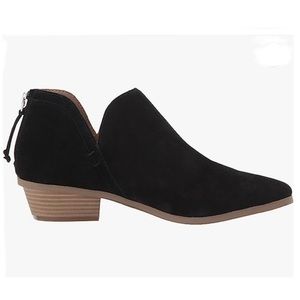 NWT- Kenneth Cole Reaction ‘Side Way’ Suede Ankle Boot